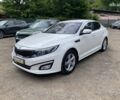Киа K5, объемом двигателя 2 л и пробегом 217 тыс. км за 11000 $, фото 1 на Automoto.ua