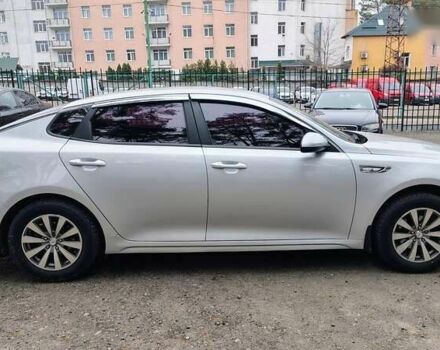 Киа K5, объемом двигателя 2 л и пробегом 314 тыс. км за 9999 $, фото 7 на Automoto.ua