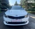 Кіа K5, об'ємом двигуна 2 л та пробігом 446 тис. км за 10293 $, фото 1 на Automoto.ua