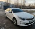 Кіа K5, об'ємом двигуна 2 л та пробігом 177 тис. км за 13500 $, фото 1 на Automoto.ua