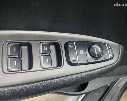 Киа K5, объемом двигателя 2 л и пробегом 322 тыс. км за 11990 $, фото 5 на Automoto.ua