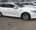 Киа K5, объемом двигателя 2 л и пробегом 397 тыс. км за 10990 $, фото 1 на Automoto.ua