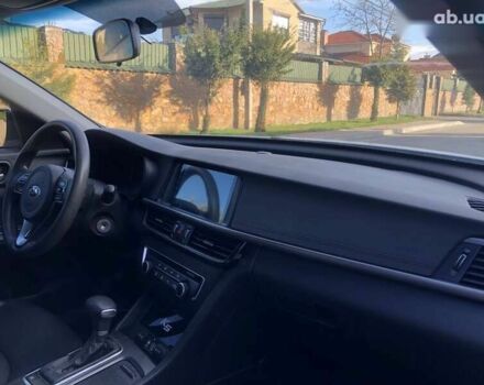Кіа K5, об'ємом двигуна 2 л та пробігом 382 тис. км за 8990 $, фото 8 на Automoto.ua