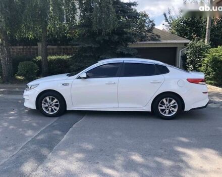 Киа K5, объемом двигателя 2 л и пробегом 335 тыс. км за 10990 $, фото 3 на Automoto.ua