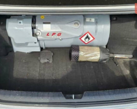 Киа K5, объемом двигателя 2 л и пробегом 235 тыс. км за 9800 $, фото 16 на Automoto.ua