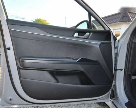 Киа K5, объемом двигателя 1.6 л и пробегом 11 тыс. км за 27700 $, фото 22 на Automoto.ua