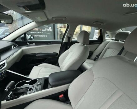 Киа K5, объемом двигателя 1.6 л и пробегом 109 тыс. км за 20500 $, фото 19 на Automoto.ua
