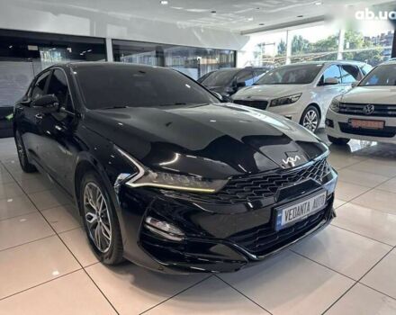 Кіа K5, об'ємом двигуна 2 л та пробігом 171 тис. км за 21900 $, фото 2 на Automoto.ua