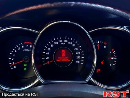 Киа K5, объемом двигателя 2 л и пробегом 215 тыс. км за 9500 $, фото 1 на Automoto.ua