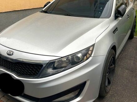 Киа K5, объемом двигателя 2 л и пробегом 192 тыс. км за 9000 $, фото 1 на Automoto.ua