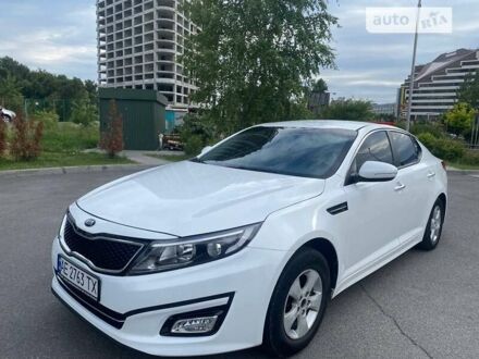 Киа K5, объемом двигателя 2 л и пробегом 300 тыс. км за 12500 $, фото 1 на Automoto.ua