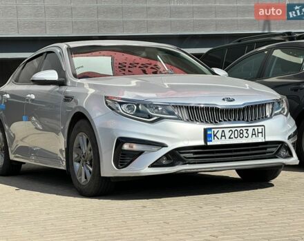 Киа K5, объемом двигателя 0 л и пробегом 204 тыс. км за 13650 $, фото 1 на Automoto.ua