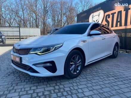 Киа K5 2018 в Виннице на Automoto.ua Киа K5, объемом двигателя 2 л и пробегом 183 тыс. км за 15500 $, фото 1 на Automoto.ua