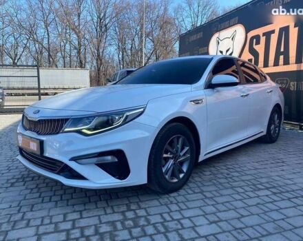 Кіа K5, об'ємом двигуна 2 л та пробігом 183 тис. км за 16500 $, фото 1 на Automoto.ua