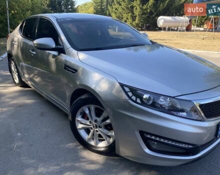 Сірий Кіа K5, об'ємом двигуна 2 л та пробігом 250 тис. км за 10200 $, фото 11 на Automoto.ua