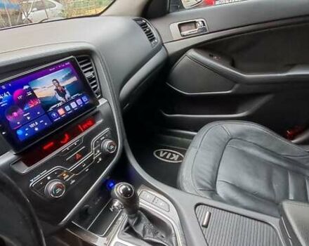 Серый Киа K5, объемом двигателя 2 л и пробегом 160 тыс. км за 9500 $, фото 24 на Automoto.ua