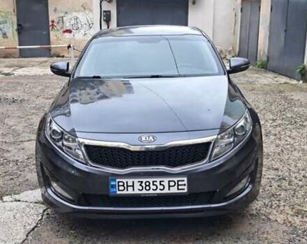 Серый Киа K5, объемом двигателя 2 л и пробегом 160 тыс. км за 9500 $, фото 1 на Automoto.ua