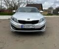 Серый Киа K5, объемом двигателя 2 л и пробегом 484 тыс. км за 9200 $, фото 1 на Automoto.ua