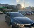 Серый Киа K5, объемом двигателя 2 л и пробегом 214 тыс. км за 7600 $, фото 2 на Automoto.ua