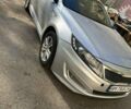 Серый Киа K5, объемом двигателя 2 л и пробегом 280 тыс. км за 6800 $, фото 16 на Automoto.ua