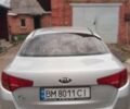 Серый Киа K5, объемом двигателя 2 л и пробегом 220 тыс. км за 9500 $, фото 3 на Automoto.ua