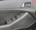 Серый Киа K5, объемом двигателя 2 л и пробегом 220 тыс. км за 9999 $, фото 19 на Automoto.ua