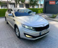 Серый Киа K5, объемом двигателя 2 л и пробегом 230 тыс. км за 6500 $, фото 6 на Automoto.ua