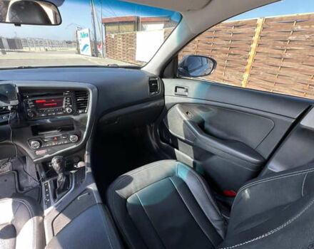 Серый Киа K5, объемом двигателя 2 л и пробегом 248 тыс. км за 9500 $, фото 23 на Automoto.ua