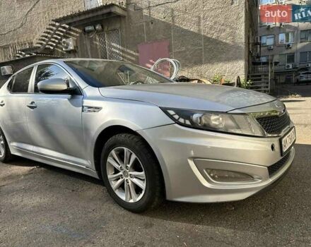 Серый Киа K5, объемом двигателя 2 л и пробегом 280 тыс. км за 6800 $, фото 8 на Automoto.ua