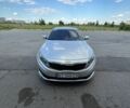 Серый Киа K5, объемом двигателя 2 л и пробегом 299 тыс. км за 6800 $, фото 1 на Automoto.ua