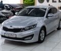 Серый Киа K5, объемом двигателя 2 л и пробегом 360 тыс. км за 10000 $, фото 1 на Automoto.ua