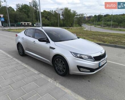 Сірий Кіа K5, об'ємом двигуна 2 л та пробігом 181 тис. км за 8250 $, фото 1 на Automoto.ua