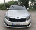 Серый Киа K5, объемом двигателя 2 л и пробегом 325 тыс. км за 9300 $, фото 6 на Automoto.ua
