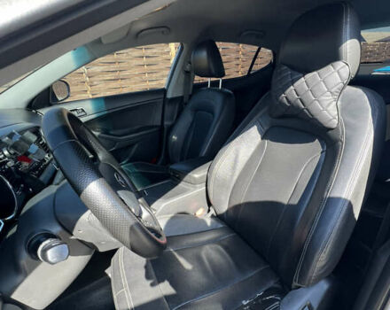 Серый Киа K5, объемом двигателя 2 л и пробегом 248 тыс. км за 9500 $, фото 24 на Automoto.ua