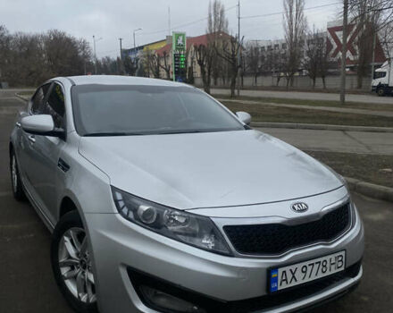 Серый Киа K5, объемом двигателя 2 л и пробегом 363 тыс. км за 8750 $, фото 1 на Automoto.ua