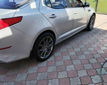 Сірий Кіа K5, об'ємом двигуна 2 л та пробігом 127 тис. км за 9300 $, фото 9 на Automoto.ua