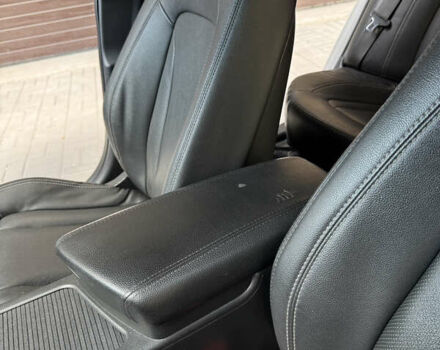 Сірий Кіа K5, об'ємом двигуна 2 л та пробігом 204 тис. км за 8000 $, фото 44 на Automoto.ua