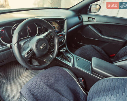 Сірий Кіа K5, об'ємом двигуна 2 л та пробігом 245 тис. км за 7899 $, фото 6 на Automoto.ua