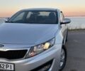 Серый Киа K5, объемом двигателя 2 л и пробегом 275 тыс. км за 8200 $, фото 1 на Automoto.ua