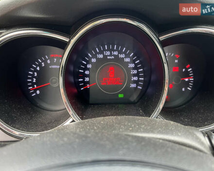 Серый Киа K5, объемом двигателя 2 л и пробегом 307 тыс. км за 8550 $, фото 18 на Automoto.ua