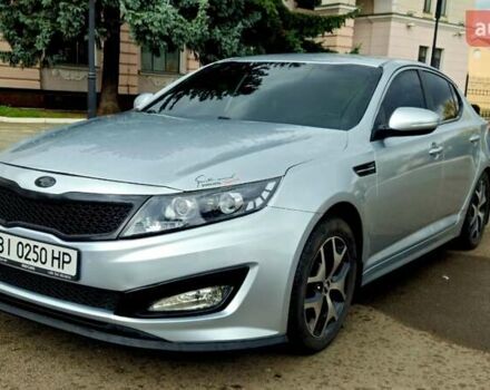 Серый Киа K5, объемом двигателя 2 л и пробегом 249 тыс. км за 8700 $, фото 5 на Automoto.ua