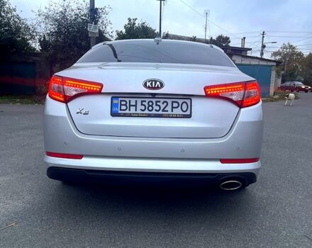 Кіа K5 2013 у Одесі на Automoto.ua Сірий Кіа K5, об'ємом двигуна 2 л та пробігом 199 тис. км за 8500 $, фото 4 на Automoto.ua
