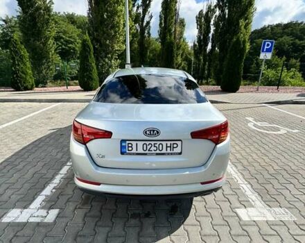 Серый Киа K5, объемом двигателя 2 л и пробегом 244 тыс. км за 7200 $, фото 33 на Automoto.ua