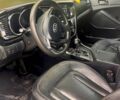 Серый Киа K5, объемом двигателя 2 л и пробегом 230 тыс. км за 12000 $, фото 2 на Automoto.ua