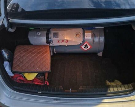 Сірий Кіа K5, об'ємом двигуна 2 л та пробігом 355 тис. км за 6500 $, фото 3 на Automoto.ua