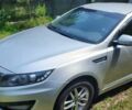 Сірий Кіа K5, об'ємом двигуна 2 л та пробігом 353 тис. км за 9000 $, фото 1 на Automoto.ua