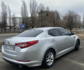 Серый Киа K5, объемом двигателя 2 л и пробегом 363 тыс. км за 8750 $, фото 4 на Automoto.ua