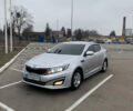 Серый Киа K5, объемом двигателя 2 л и пробегом 241 тыс. км за 8800 $, фото 2 на Automoto.ua