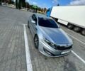 Серый Киа K5, объемом двигателя 2 л и пробегом 244 тыс. км за 7200 $, фото 24 на Automoto.ua
