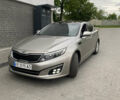 Серый Киа K5, объемом двигателя 2 л и пробегом 265 тыс. км за 10800 $, фото 12 на Automoto.ua